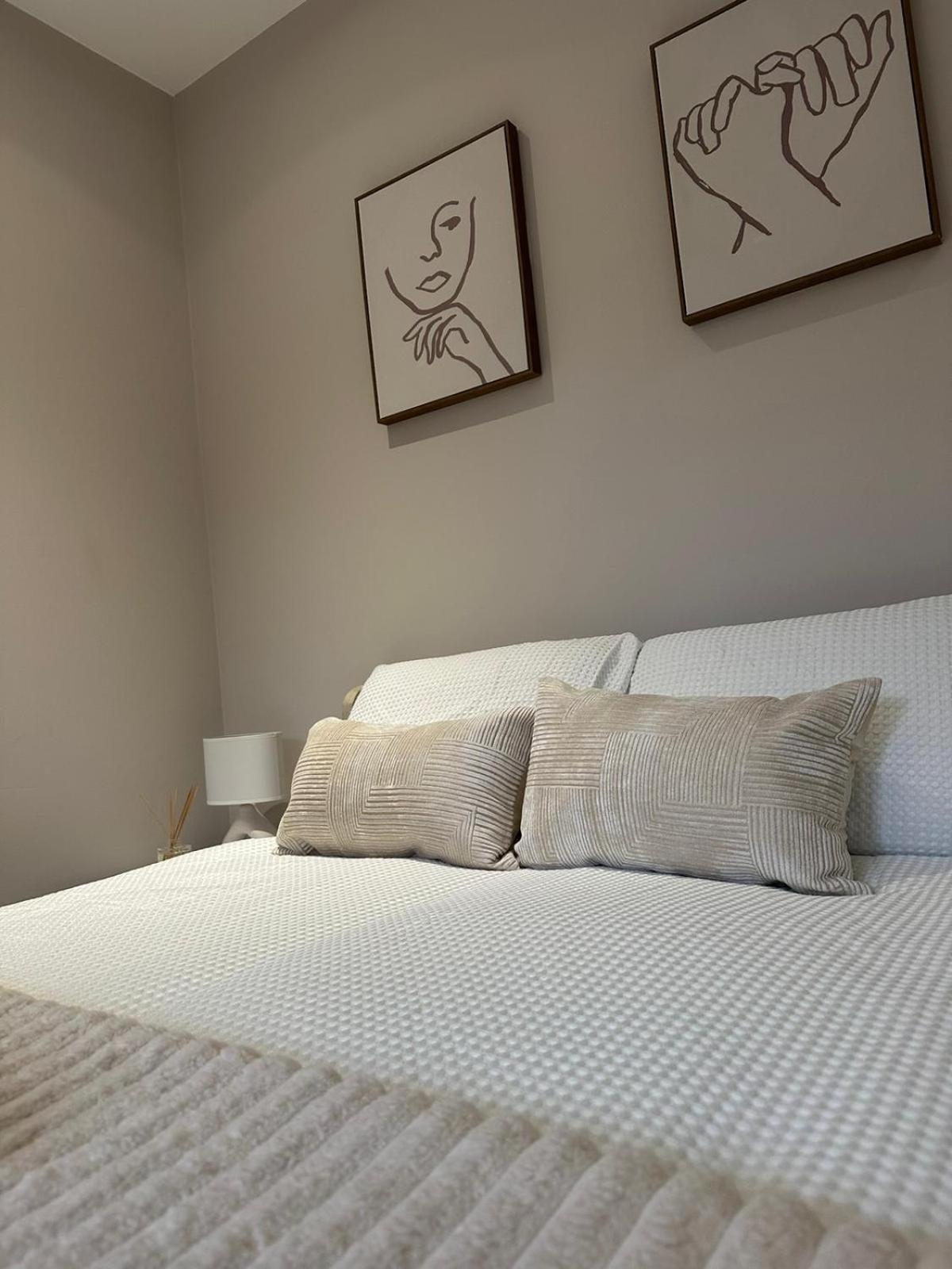 Richardson Deluxe Apartments - 3 Bed Λονδίνο Εξωτερικό φωτογραφία