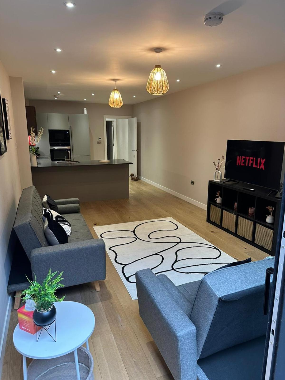 Richardson Deluxe Apartments - 3 Bed Λονδίνο Εξωτερικό φωτογραφία